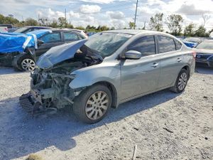 Nissan Sentra S 1.8L 4 2014