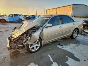Toyota Camry LE 3.0L 6 2002