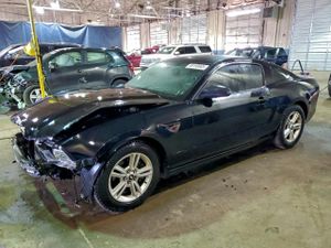 Ford Mustang 3.7L 6 2014