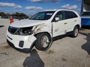 Kia Sorento LX 2.4L 4 2015