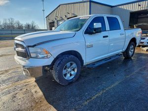 RAM 1500 ST 4.7L 8 2013