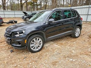 Volkswagen Tiguan S 2.0L 4 2012