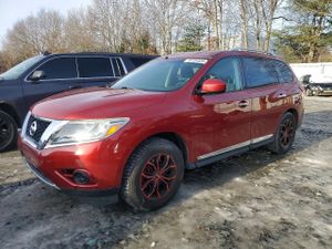 Nissan Pathfinder S 3.5L 6 2013