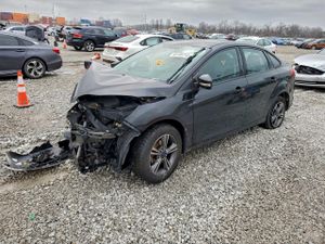 Ford Focus SE 2.0L 4 2014