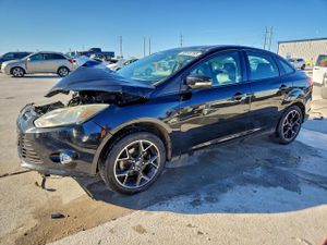 Ford Focus SE 2.0L 4 2013