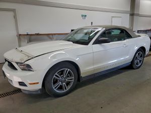 Ford Mustang 3.7L 6 2012