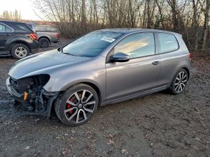 Volkswagen Golf 2.0L 4 2013