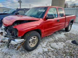 GMC Sierra K1500 4.8L 8 2003
