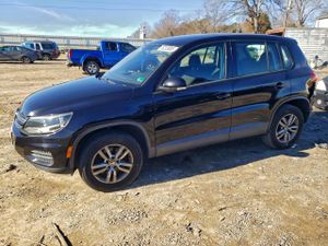 Volkswagen Tiguan S 2.0L 4 2012