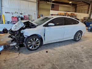 Chrysler 200 S 2.4L 4 2015