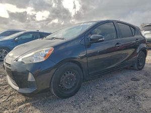 Toyota Prius 1.5L 4 2014