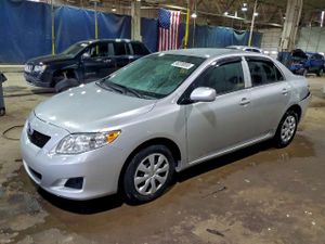 Toyota Corolla BASE 1.8L 4 2010
