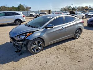Hyundai Elantra SE 1.8L 4 2015