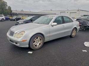 Mercedes-Benz E 320 3.2L 6 2003
