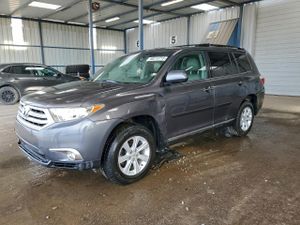 Toyota Highlander BASE 3.5L 6 2012
