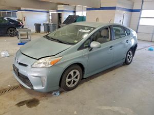 Toyota Prius 1.8L 4 2015
