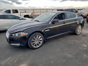Jaguar XF 2.0T PREMIUM 2.0L 4 2015