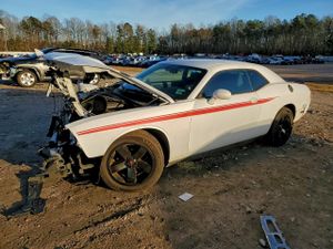 Dodge Challenger SXT 3.6L 6 2013