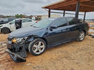 Toyota Camry BASE 2.5L 4 2012