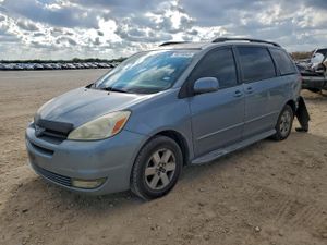 Toyota Sienna XLE 3.3L 6 2004