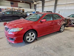 Toyota Camry BASE 2.5L 4 2011