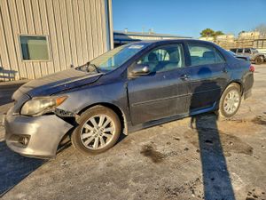 Toyota Corolla BASE 1.8L 4 2010