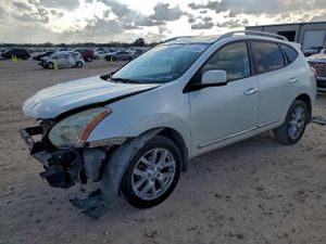 Nissan Rogue S 2.5L 4 2011