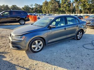 Volkswagen Jetta TDI 2.0L 4 2013