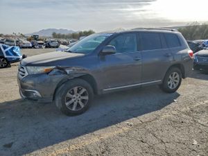 Toyota Highlander BASE 3.5L 6 2011