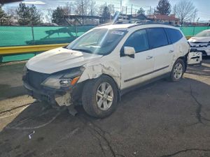 Chevrolet Traverse LT 3.6L 6 2013
