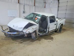 Dodge Dakota 4.7L 8 2004
