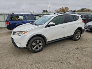 Toyota Rav4 XLE 2.5L 4 2015