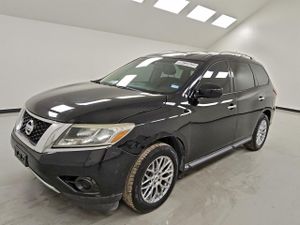 Nissan Pathfinder S 3.5L 6 2014