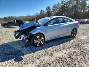 Hyundai Elantra GS 1.8L 4 2013
