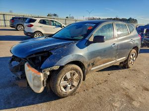 Nissan Rogue S 2.5L 4 2013