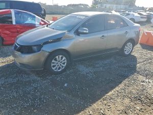 Kia Cerato / Forte / K3 EX 2.0L 4 2010