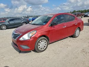 Nissan Versa S 1.6L 4 2015