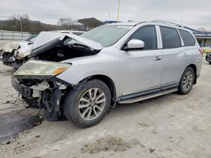 Nissan Pathfinder S 3.5L 6 2014