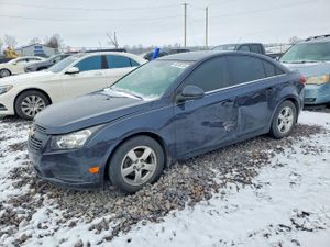 Chevrolet Cruze LT 1.4L 4 2013