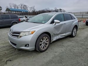 Toyota Venza LE 2.7L 4 2014