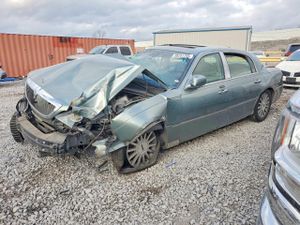 Lincoln Town Car SIGNATURE 4.6L 8 2003