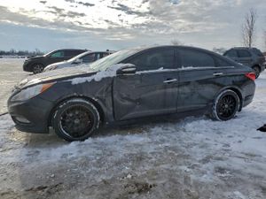 Hyundai Sonata SE 2.0L 4 2013