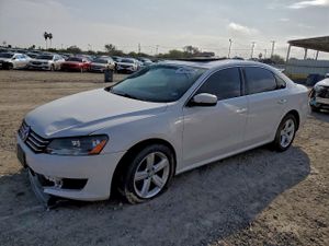 Volkswagen Passat SE 2.5L 5 2013
