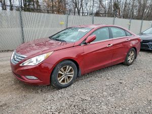 Hyundai Sonata SE 2.4L 4 2013