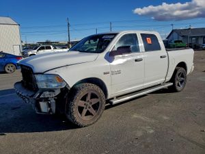 RAM 1500 ST 5.7L 8 2014
