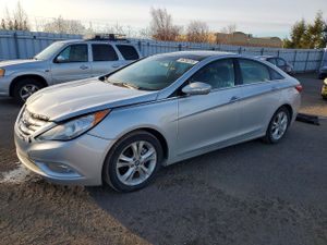 Hyundai Sonata SE 2.4L 4 2012