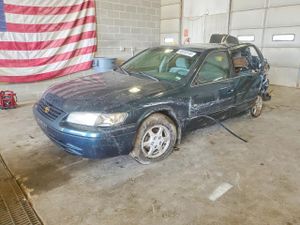 Toyota Camry CE 2.2L 4 1998