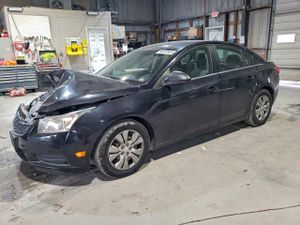Chevrolet Cruze LS 1.8L 4 2012