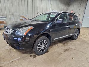 Nissan Rogue S 2.5L 4 2014