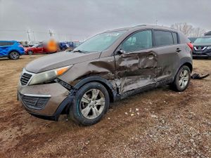 Kia Sportage LX 2.4L 4 2011
